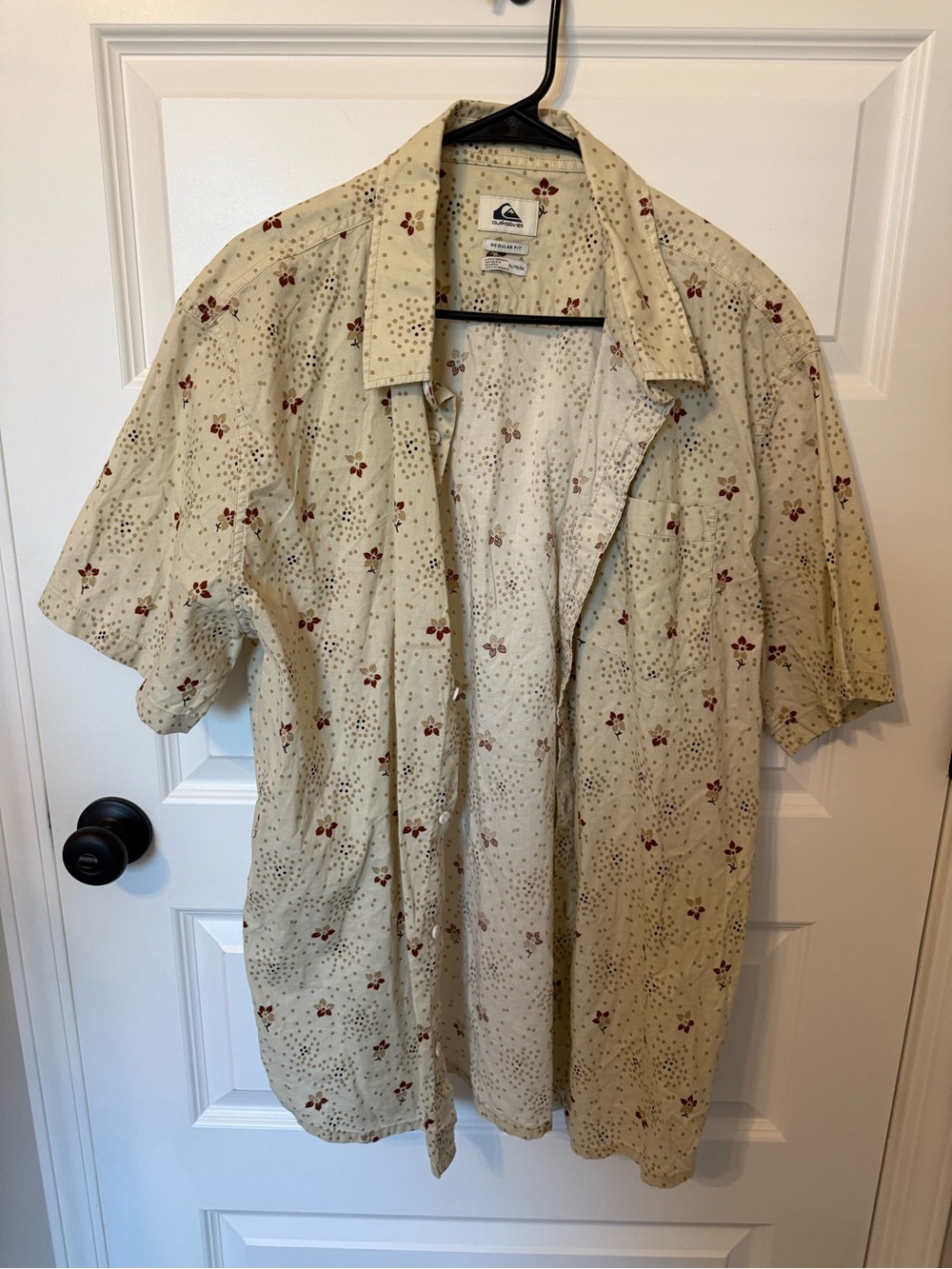Quiksilver Men's Cream Short-Sleeve Button-Up Shirt Jacket